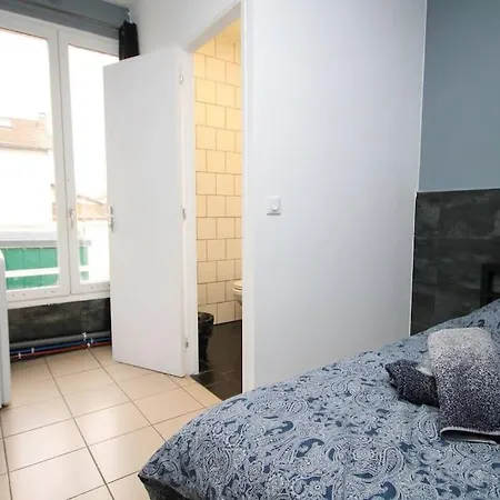01 - Chambre Avec Lit Double Ideal Jo 2024 Saint-Denis  Buitenkant foto